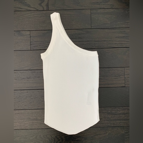 Zara White Sleeveless Asymmetrical Neckline Top - Picture 6 of 9